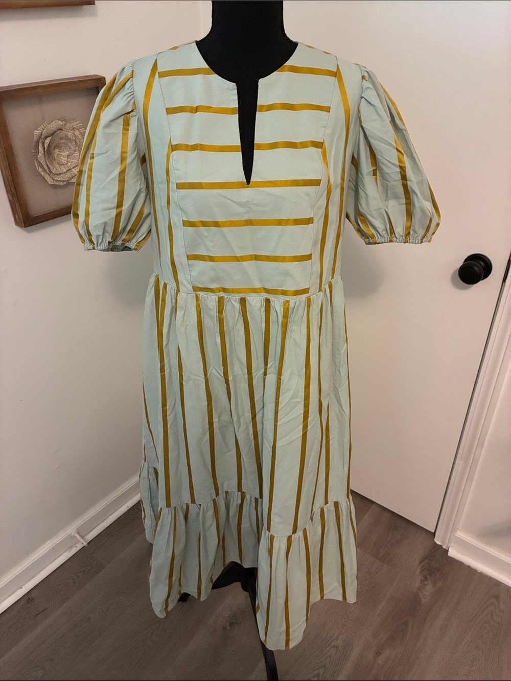 ENGLISH FACTORY Tiered Puff Sleeve Poplin Midi Dress Small - Picture 2 of 6